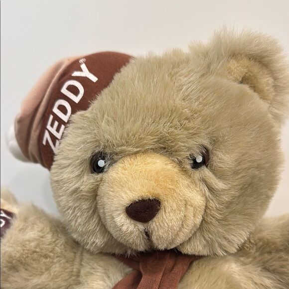 Vintage Zellers "Zeddy" Teddy Bear Mascot Promotional Plush - Picture 2 of 12